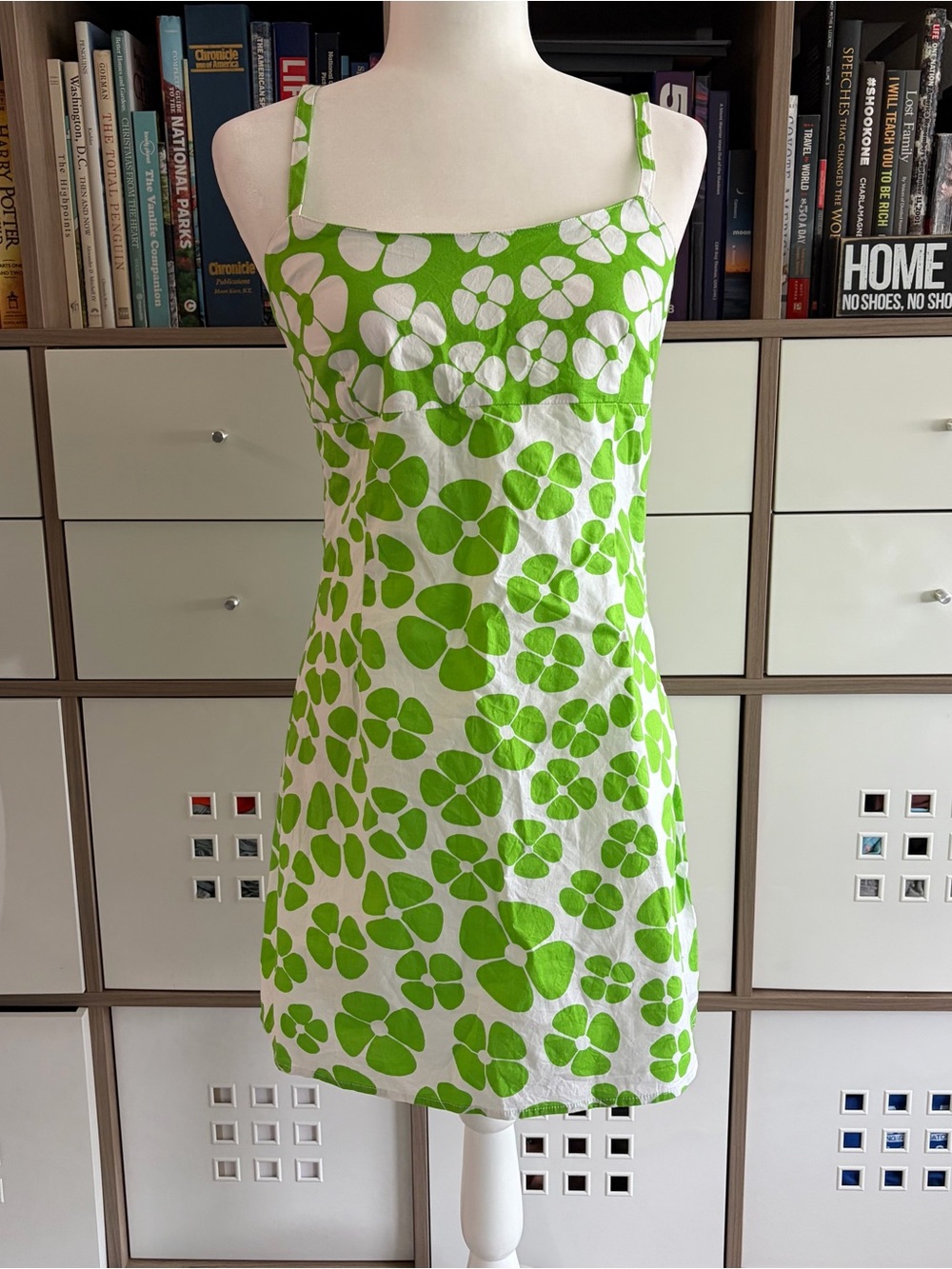 Green & White Vintage inspired floral print mini dress